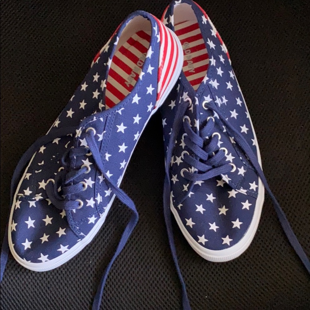 Old Navy Sneakers